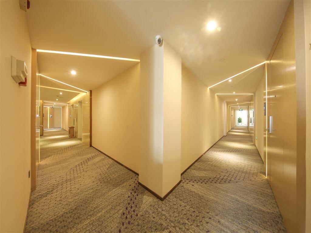 Нанкин: Lavande Hotel Nanjing Xinjiekou Hanzhongmen Metro Station