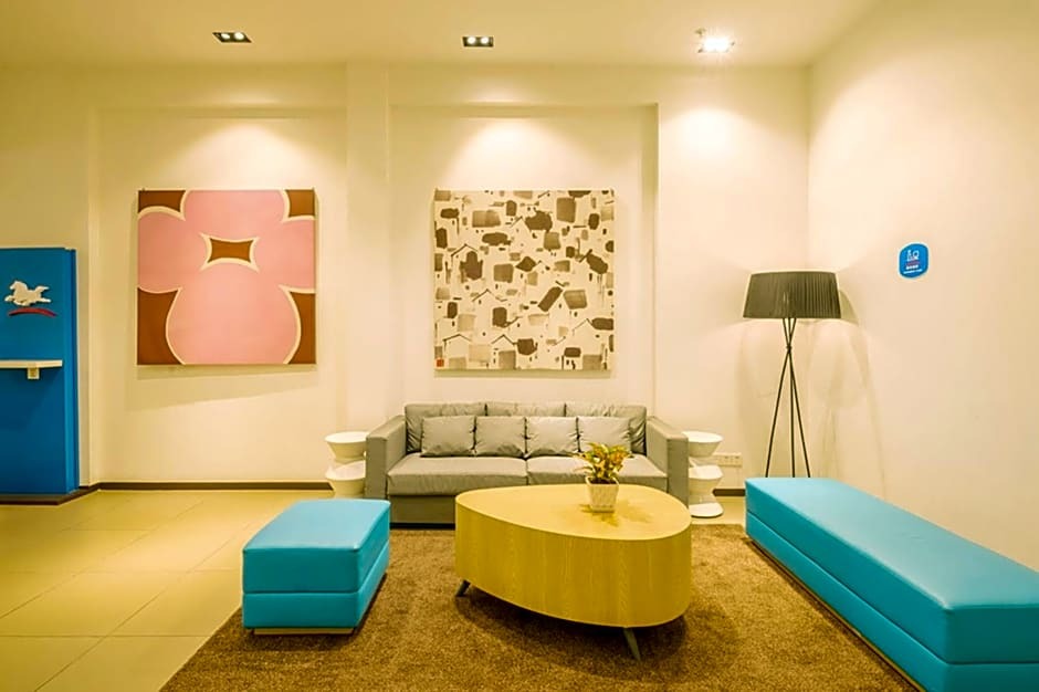 Шанхай: Hanting Hotel Shanghai Hongqiao Hechuan Road