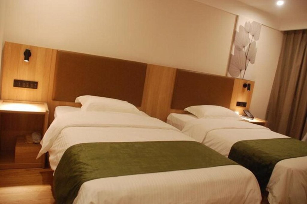 Вэйфан: GreenTree Inn Express Linqu County Pianyi Road Jiufulai