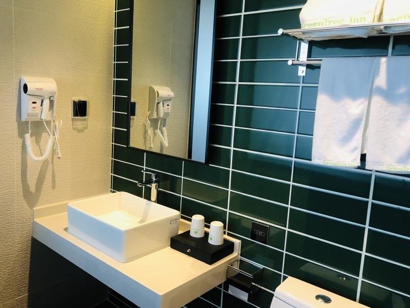 Цзюцзян: Greentree Inn Jiujiang Chaisang District Jiurui Av