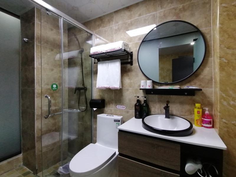 Наньян: Shell Hotel Nanyang High-Speed Railway Station Jiangying Airport Huayaocheng