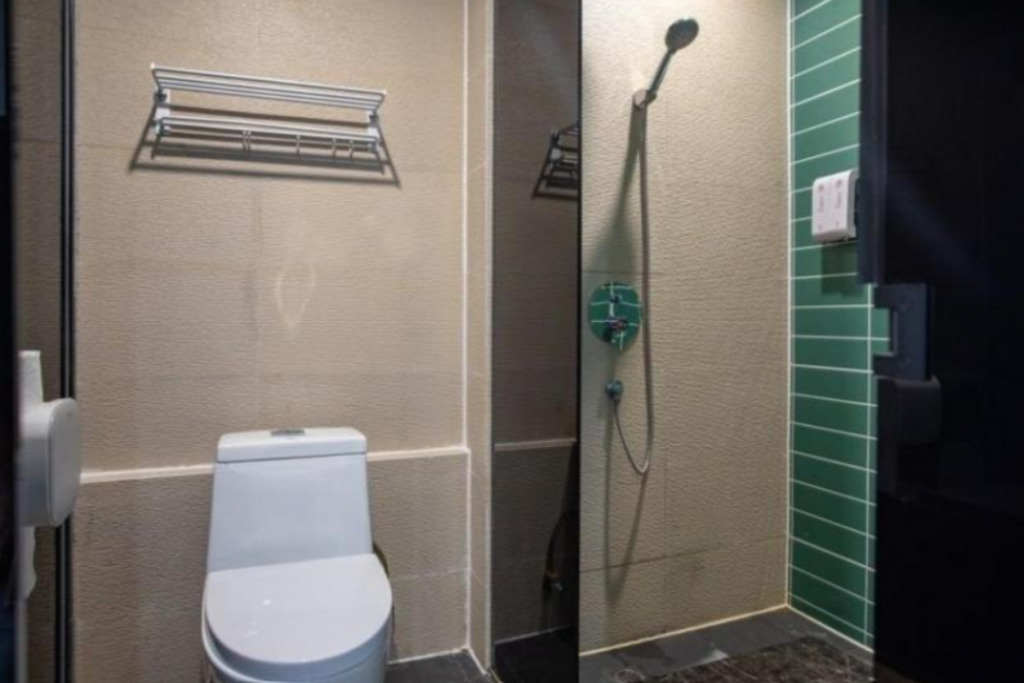 Шанхай: GreenTree Inn Shanghai Haiqi Road