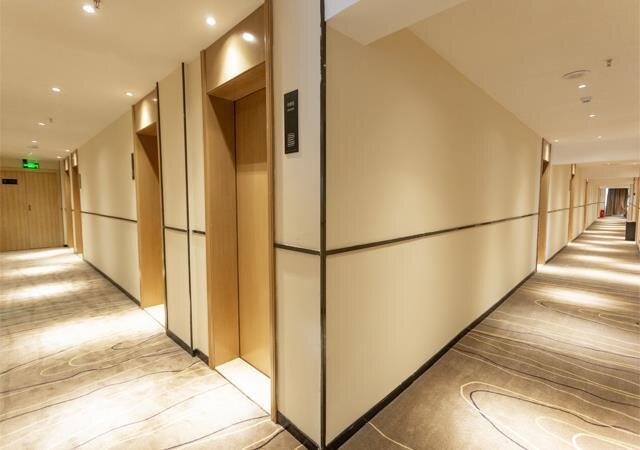 Юнчжоу: City Comfort Inn Yongzhou Xiaoxiang Bridge Xinhua Bookstore
