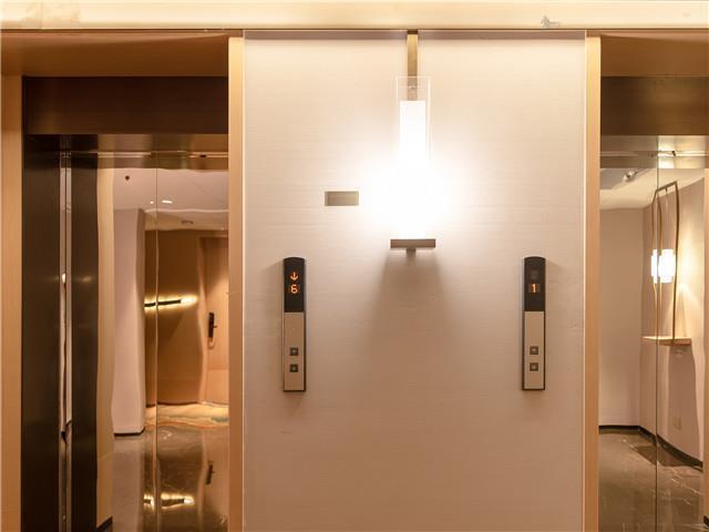 Наньнин: E-Cheng Hotel Nanjing Dongge Road Metro Station