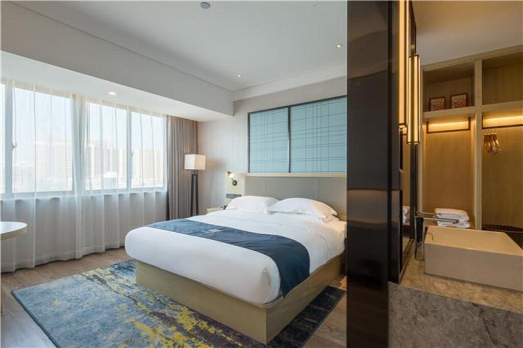Чанша: Echarm Hotel Changsha Xiangya Fushan