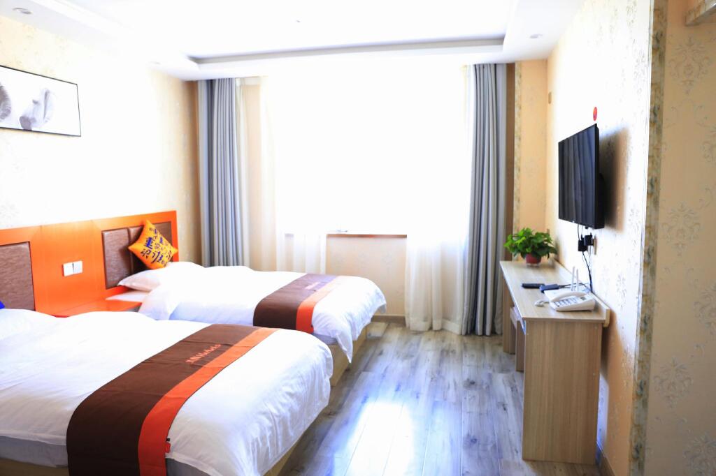 Ланьчжоу: Jun Hotel Gansu Lanzhou New District Jinger Road Asia Pacific World Trade Plaza