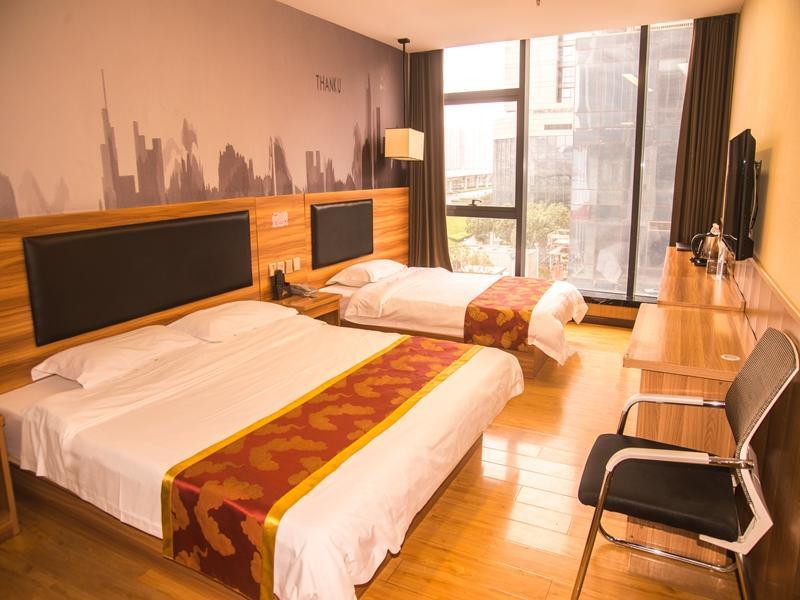 Чжэнчжоу: Thank Inn Hotel Henan Zhengzhou Zhengdong New District