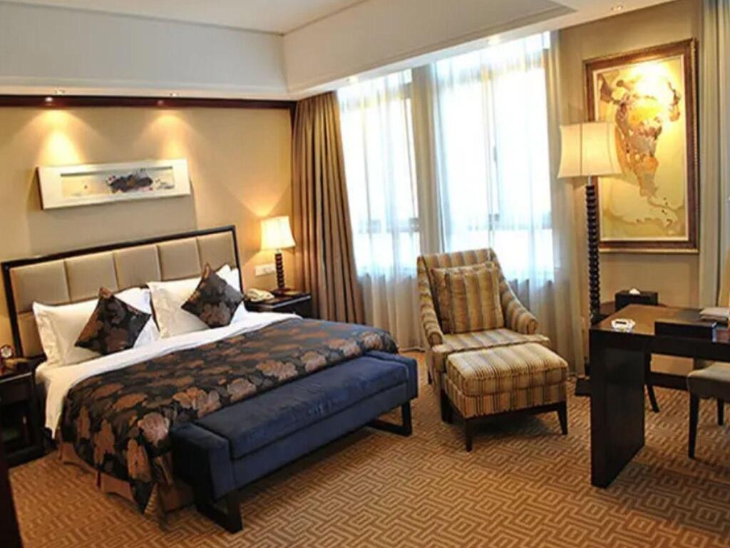 Нанкин: Greenland Yuhao Hot Spring Hotel
