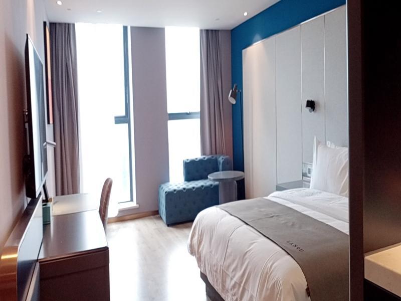Нинбо: Lano Hotel Zhejiang Ningbo Zhenghai Xincheng