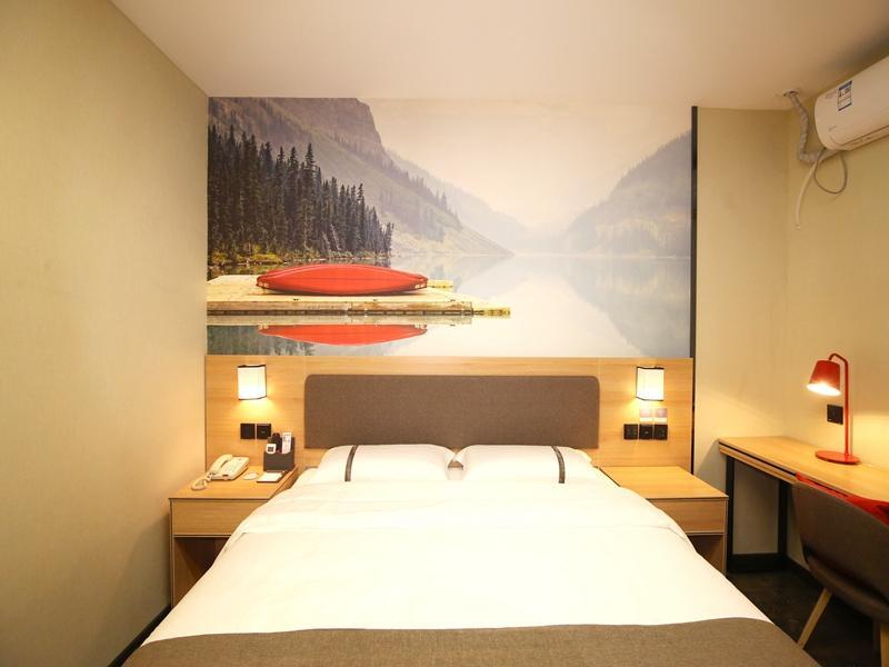 Чжанцзякоу: Thank Inn Hotel Zhangjiakou Xuanhua High-Speed Railway Station
