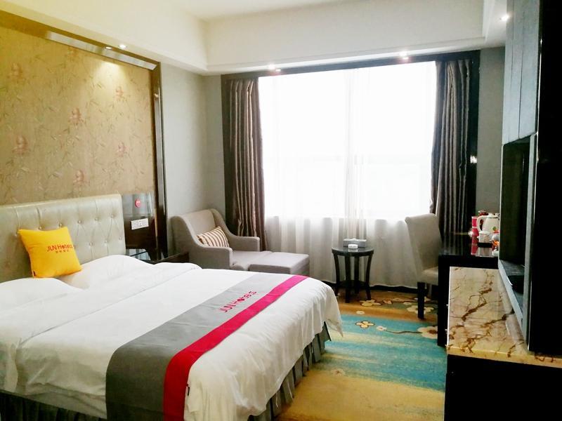 Юнчжоу: Jun Hotel Hunan Yongzhou Lanshan Nanping Road