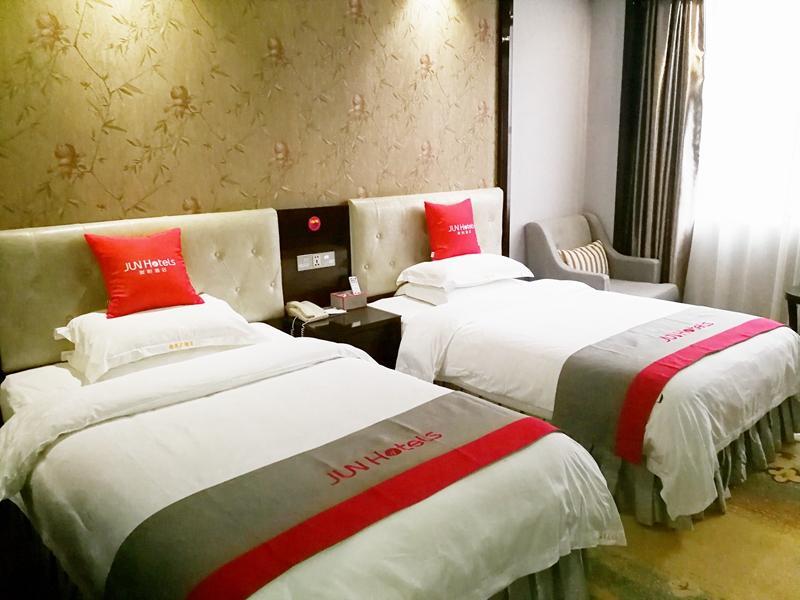 Юнчжоу: Jun Hotel Hunan Yongzhou Lanshan Nanping Road