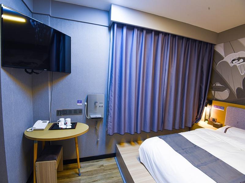 Thank Inn Hotel Shaanxi Mianshuiwan Square — фото 3