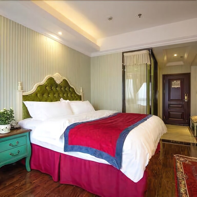 Яань: Hailun Hotel