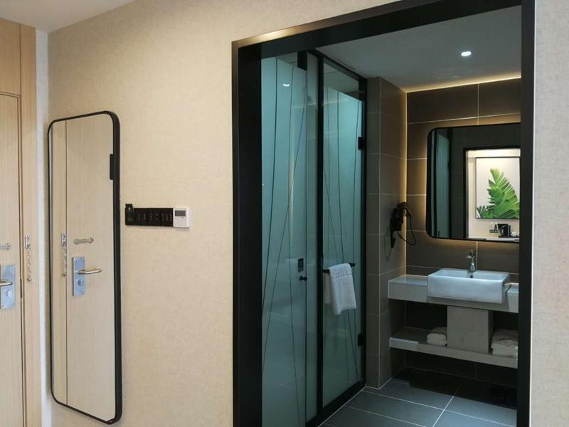 Юнчжоу: UP AND IN Hotel Hunan Yongzhou Dao County Binhe Road