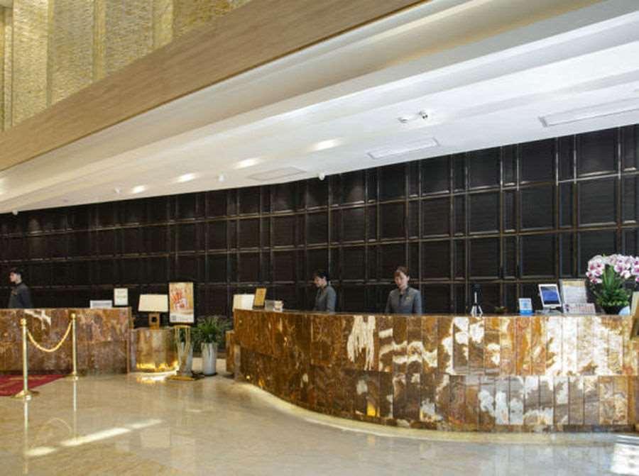 Bairun Zhenjiang International Hotel — фото 3
