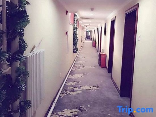 Пекин: Beijing Huaiyangcun Business Hotel