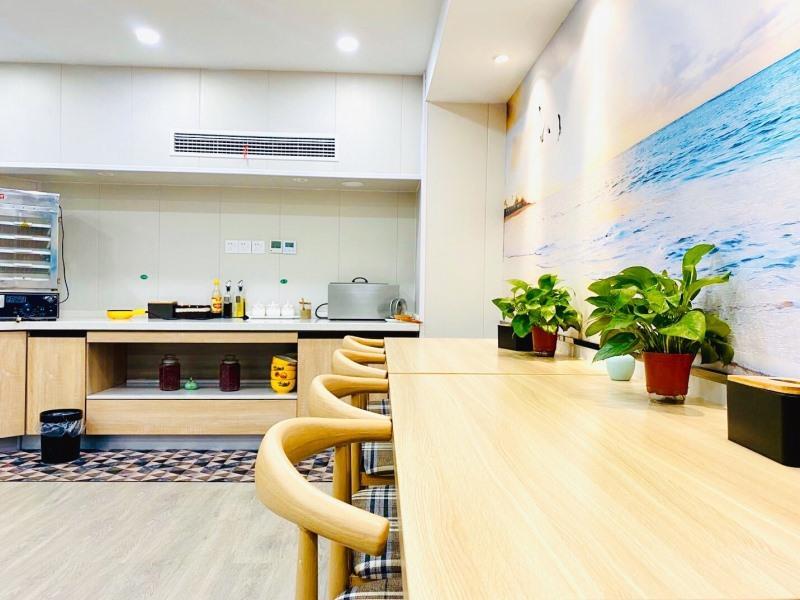 Тайчжоу: Green Tree Inn Express Jiangsu Taizhou Xinghua RT-Mart