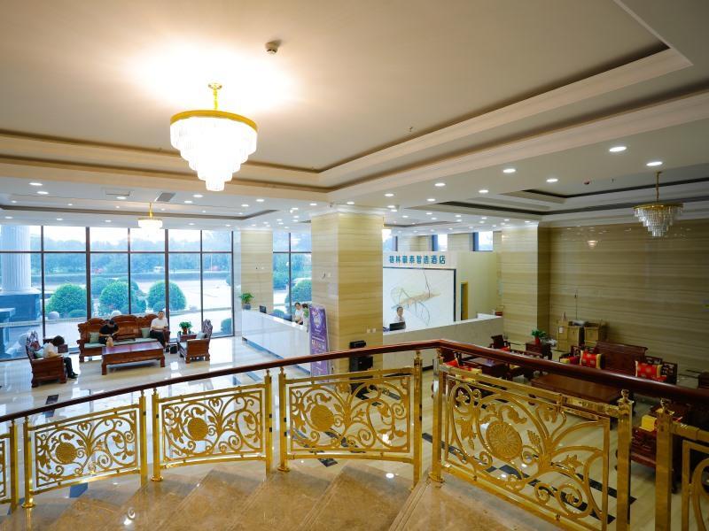 Таншань: Green Tree Inn Express Tangshan Yueting County Bus Station