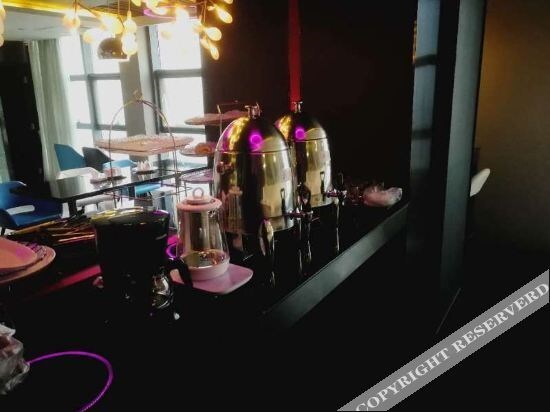 Суцянь: Orange Hotel (Suqian Baolong Plaza)