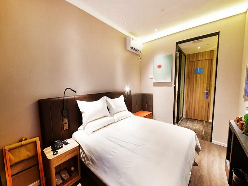 Цзиньюань: Hanting Premium Hotel Qingyuan Beijiang Bridge