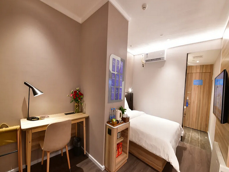 Цзиньюань: Hanting Premium Hotel Qingyuan Beijiang Bridge