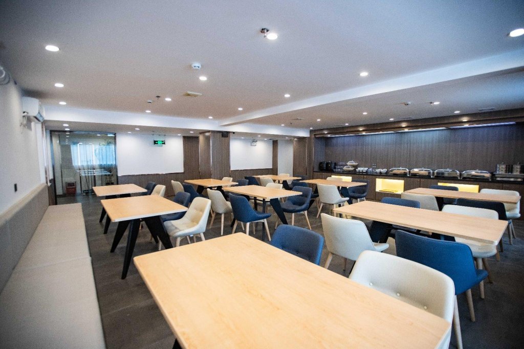 Цзиньюань: Hanting Hotel Qingyuan Lianjiang Road
