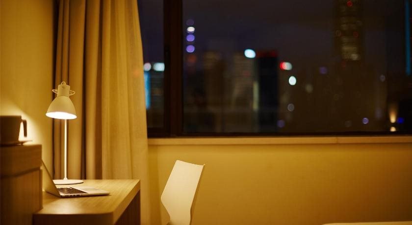 Даньдун: Hanting Hotel Fengcheng Phoenix Station