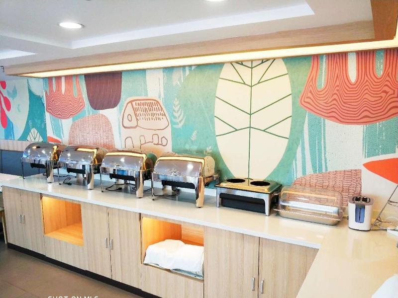 Яньцзи: Hanting Hotel Yanji Aidan Road