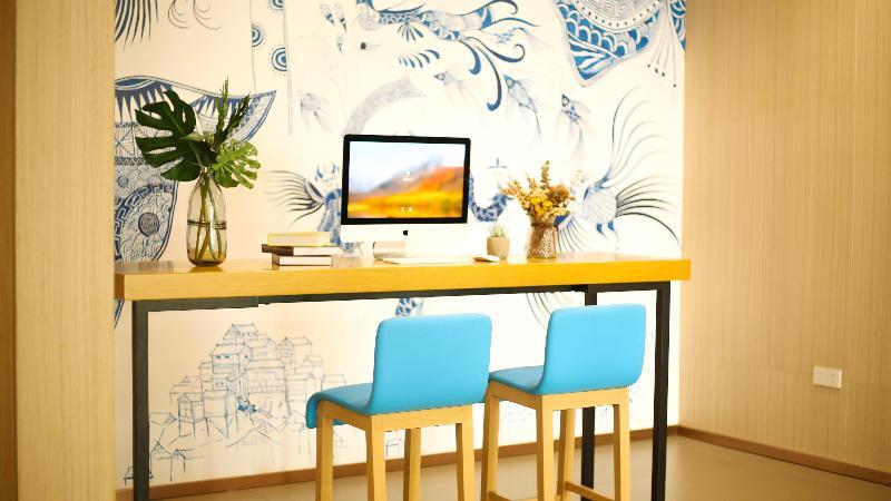Каили: Hanting Hotel Kaili International Trade Shopping Center