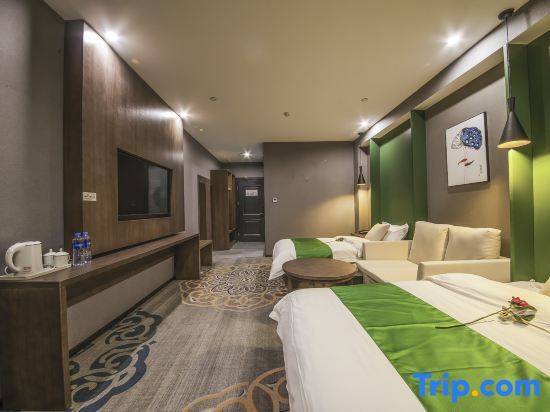 Чжэнчжоу: Shell Hotel Zhengzhou East High-Speed Railway Station Zhengdong Commerical Center