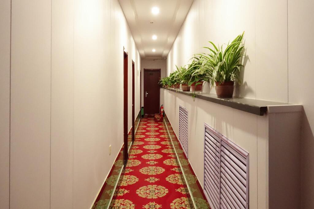 Ланьчжоу: OYO Huifeng Business Hotel