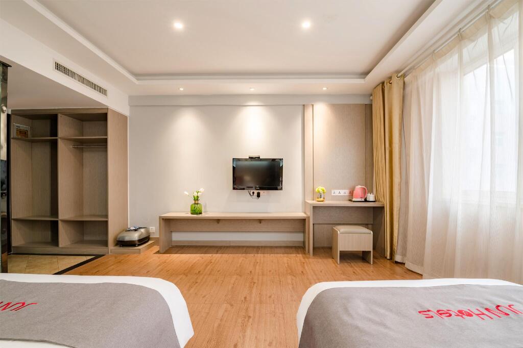 Хеби: Jun Hotel Henan Hebi Qibin District Yulong Aizhicheng