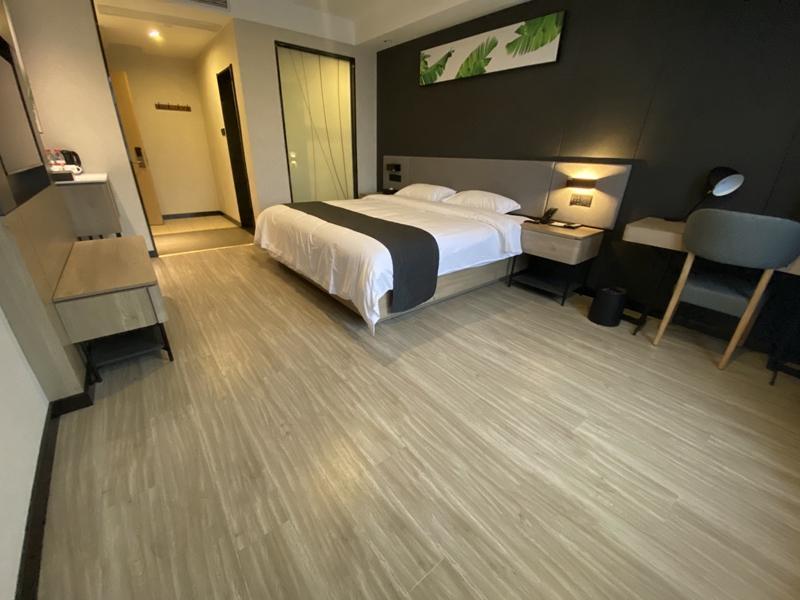 Ичан: UP AND IN Hotel Hubei Yichang Xiaoting District Cultural and Sports Center
