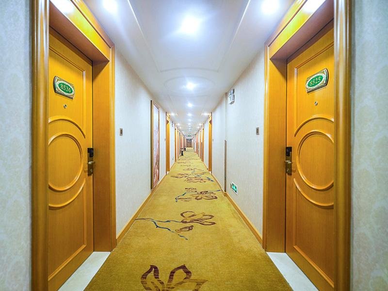 Чанша: Vienna Hotel Changsha Mawangdui Branch