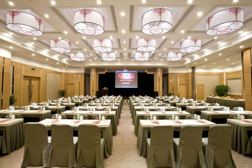 Ханчжоу: Vienna International Hotel(Hangzhou Xihu Fengshan Road Station)