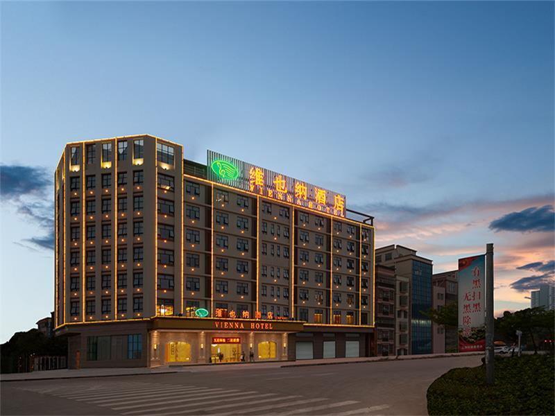 Хойчжоу: Vienna Hotel Guangdong Huizhou Huiyang Sanhe Square