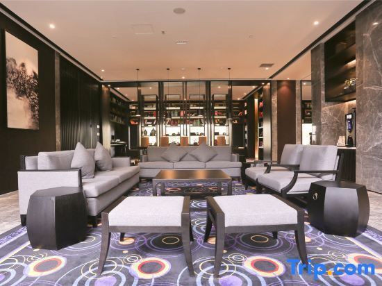Линьи: Linyi Binghe Avenue Yitel