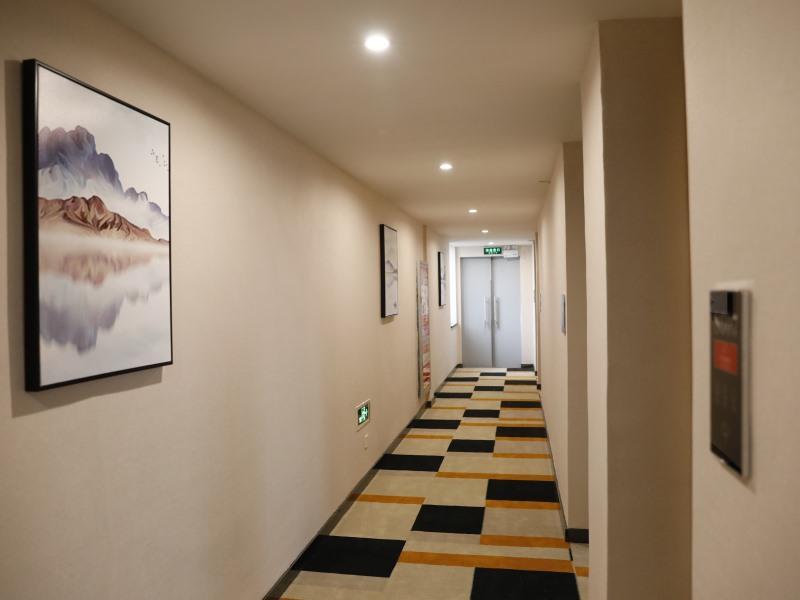 Аньцин: Shell Hotel Anqing Huazhong Road