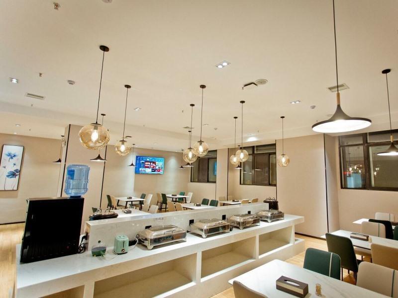 Фуян: Greentree Inn Fuyang Linquan Magic Capital Busines