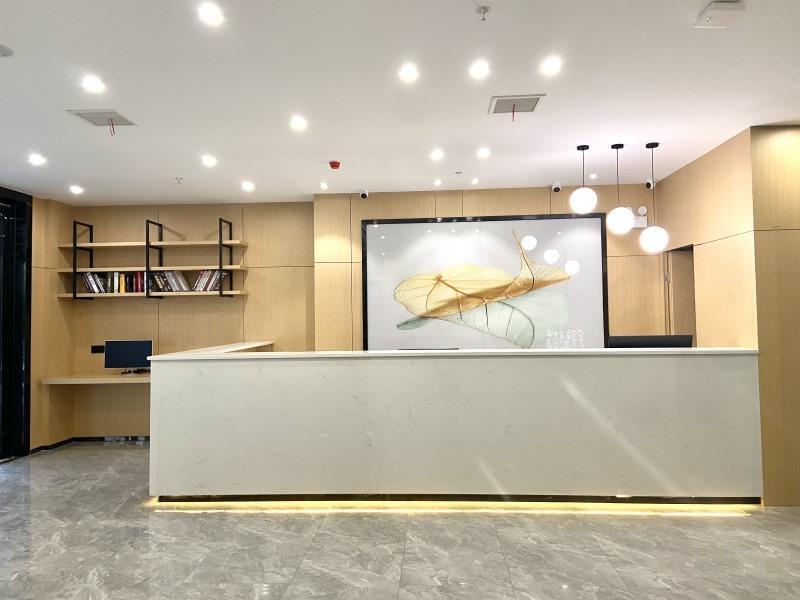 Чанша: GreenTree Inn Changsha Yuelu District Lianfeng Road University of Traditional Chinese Medicine
