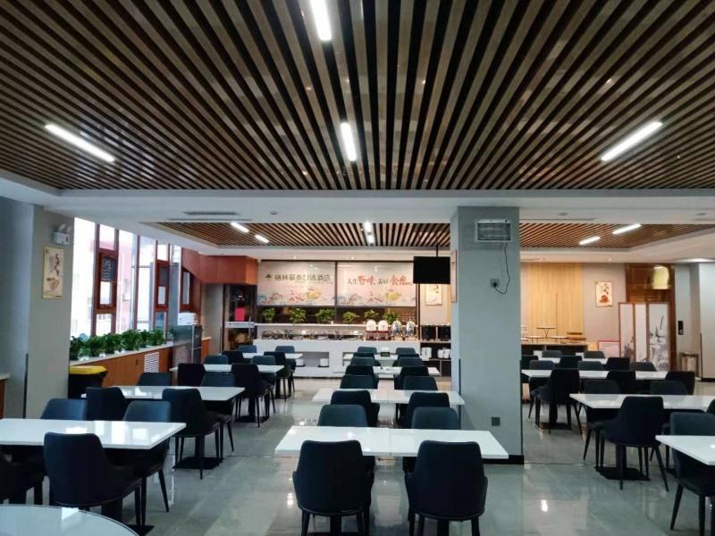 Цанчжоу: GreenTree Inn Express Cangzhou Nandagang Industrial Park Xinggang Road