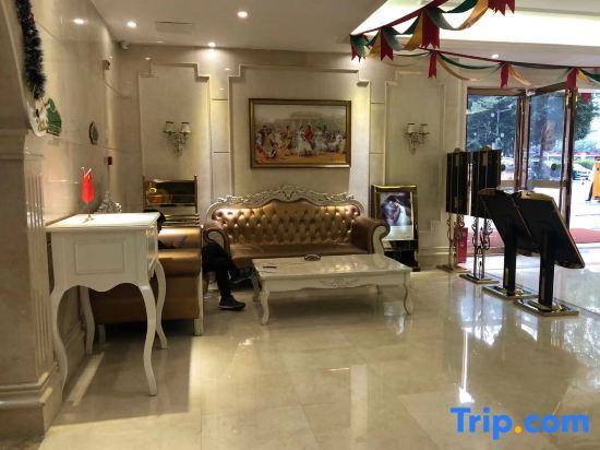 Наньнин: Vienna Hotel Nanning Qingxiu Mountain
