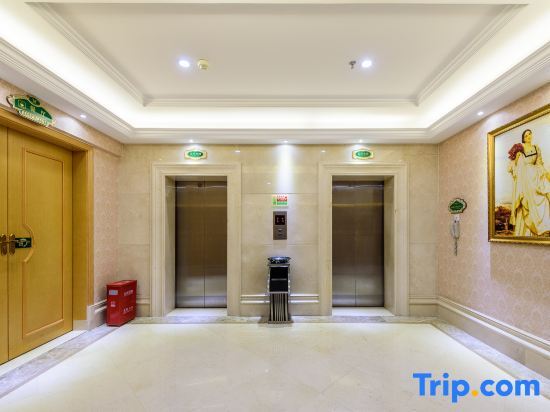 Наньнин: Vienna Hotel Nanning Qingxiu Mountain
