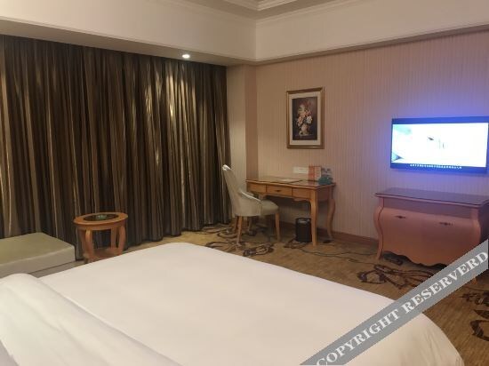 Хойчжоу: Vienna International Hotel (Huizhou Xinyu Government Square)