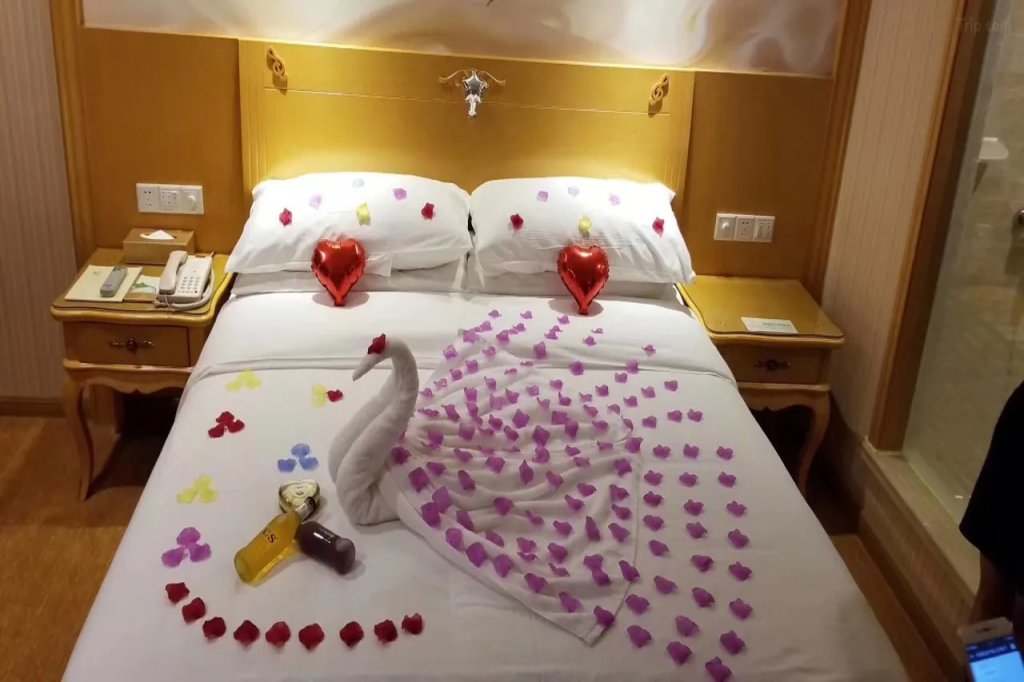Хойчжоу: Vienna International Hotel (Huizhou Xinyu Government Square)