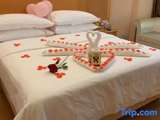 Хойчжоу: Vienna International Hotel (Huizhou Xinyu Government Square)