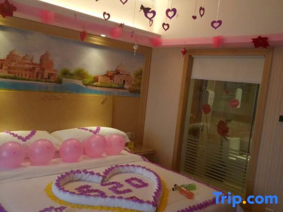Хойчжоу: Vienna International Hotel (Huizhou Xinyu Government Square)
