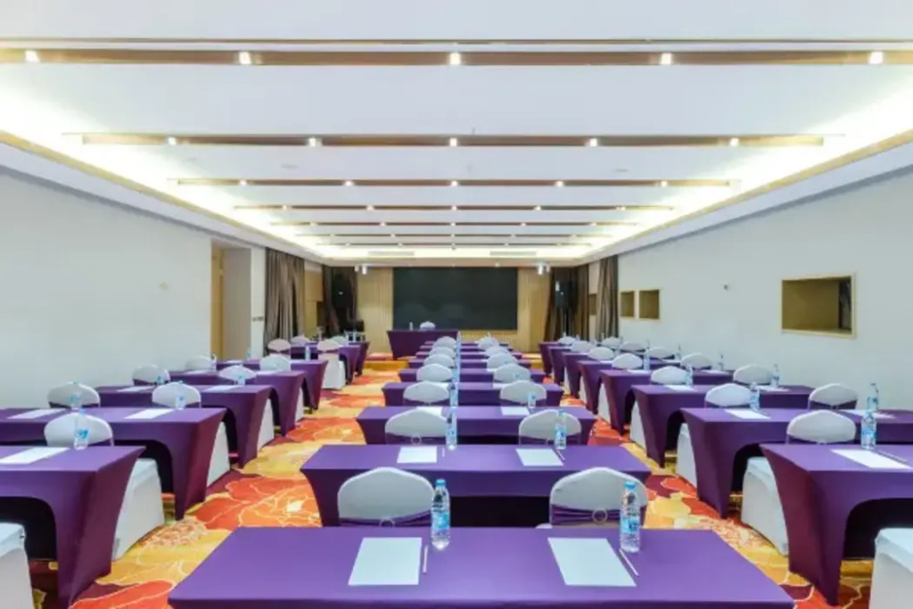 Сямынь: Vienna International Hotel Xiamen University