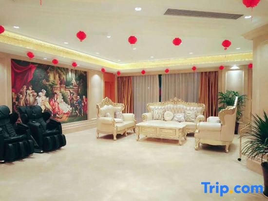 Гуйлинь: Vienna Hotel (Quanzhou High-speed Railway Bus Station)